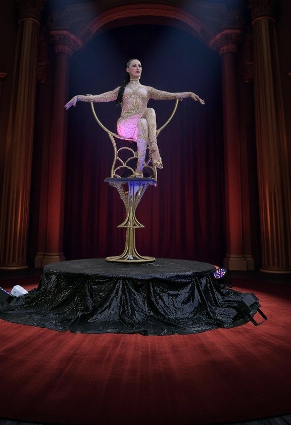 Gold Chair prop — collection card